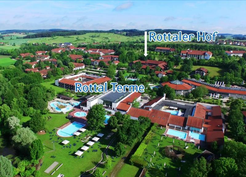 Hotel Rottaler Hof บัดเบียร์นบาค ภายนอก รูปภาพ