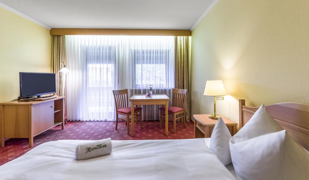 Hotel Rottaler Hof บัดเบียร์นบาค ภายนอก รูปภาพ